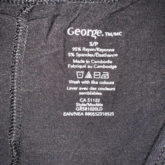 George black T-shirt size small - Picture 2 of 3
